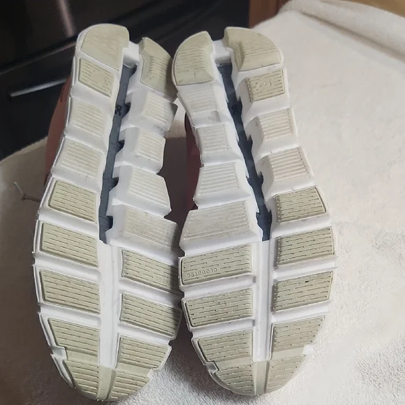 On Running Women's Peach Athletic Shoes - Picture 4 of 5